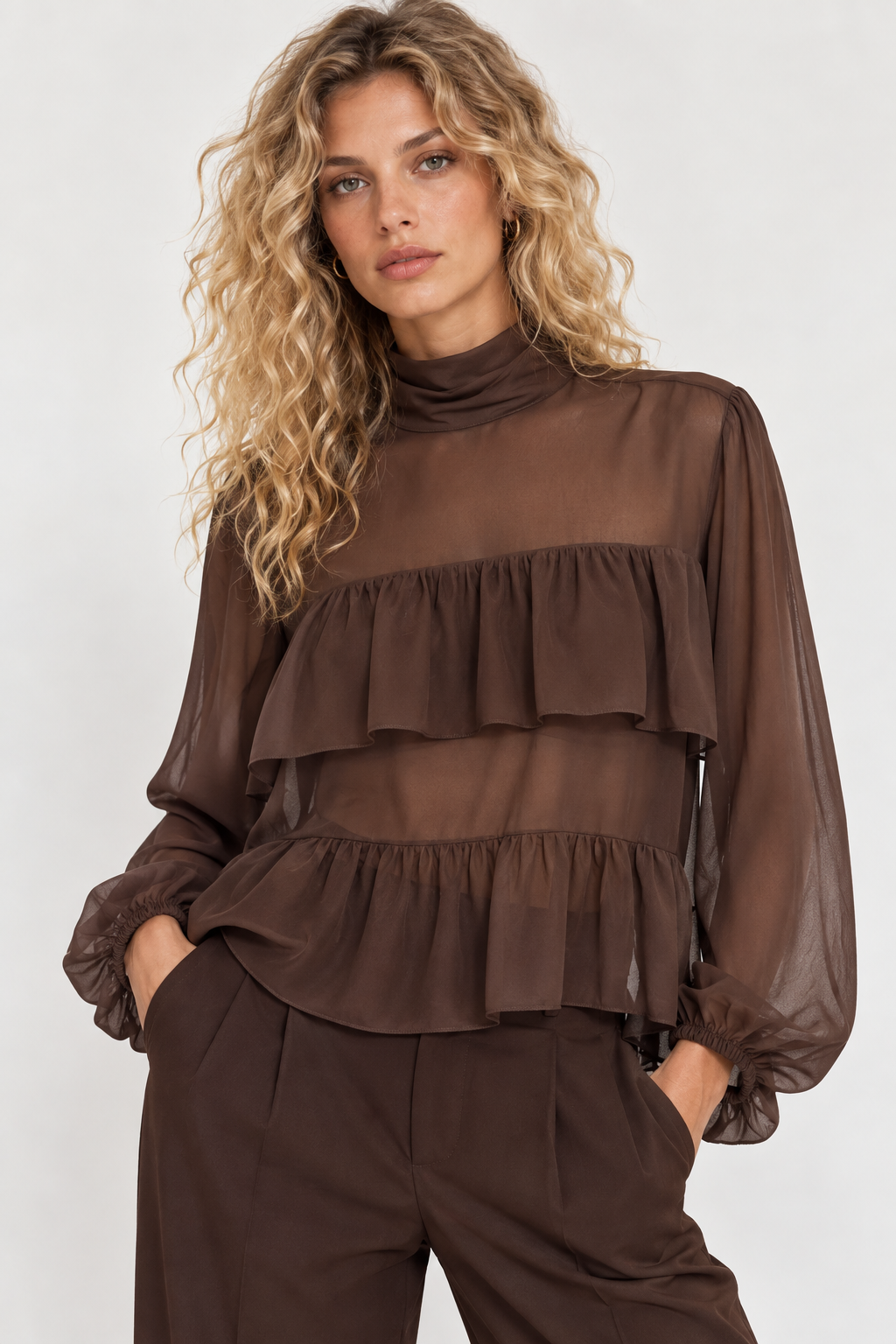 Camicia in chiffon con volant