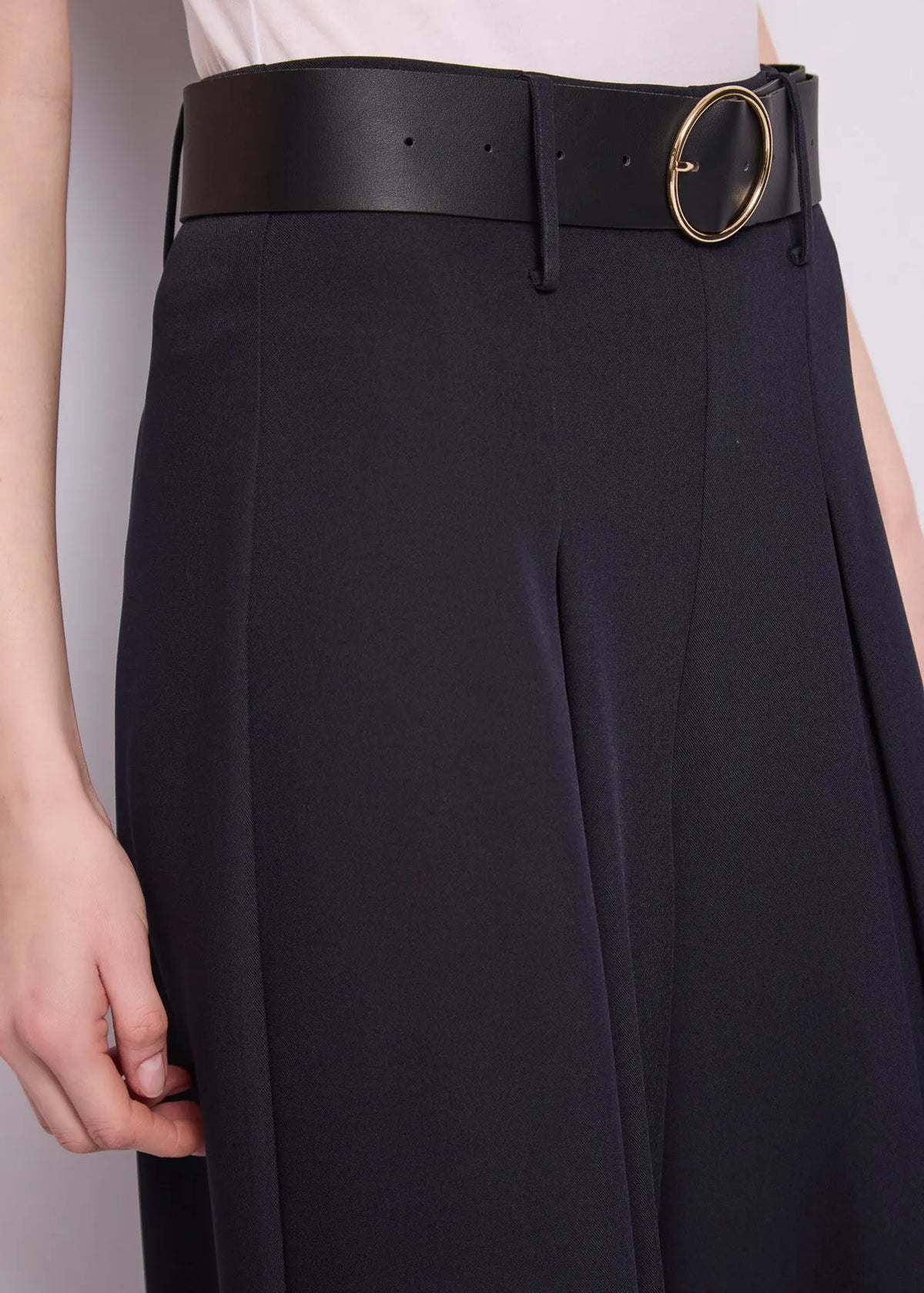 Pantaloni a palazzo da donna con cintura