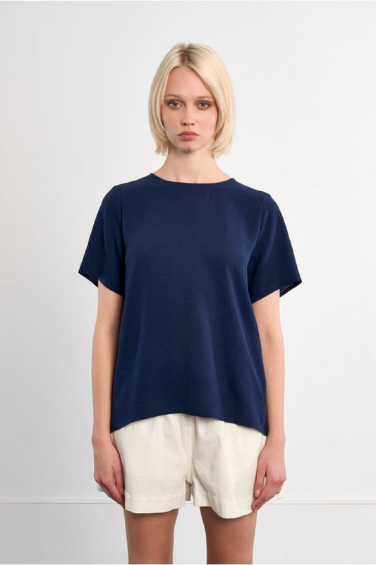 T-shirt con fiocchetti