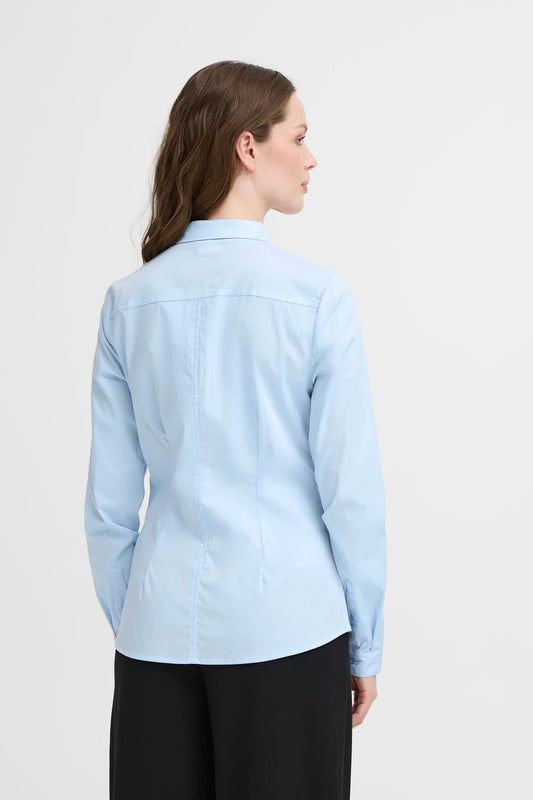 Camicia aderente azzurra