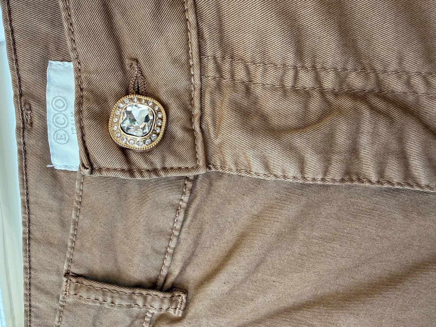 Pantalone bottone gioiello