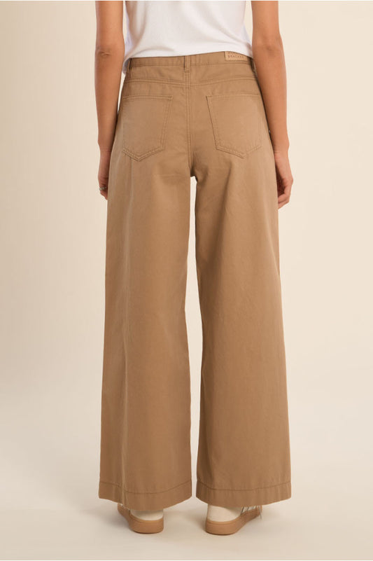 Jeans a vita alta cammello