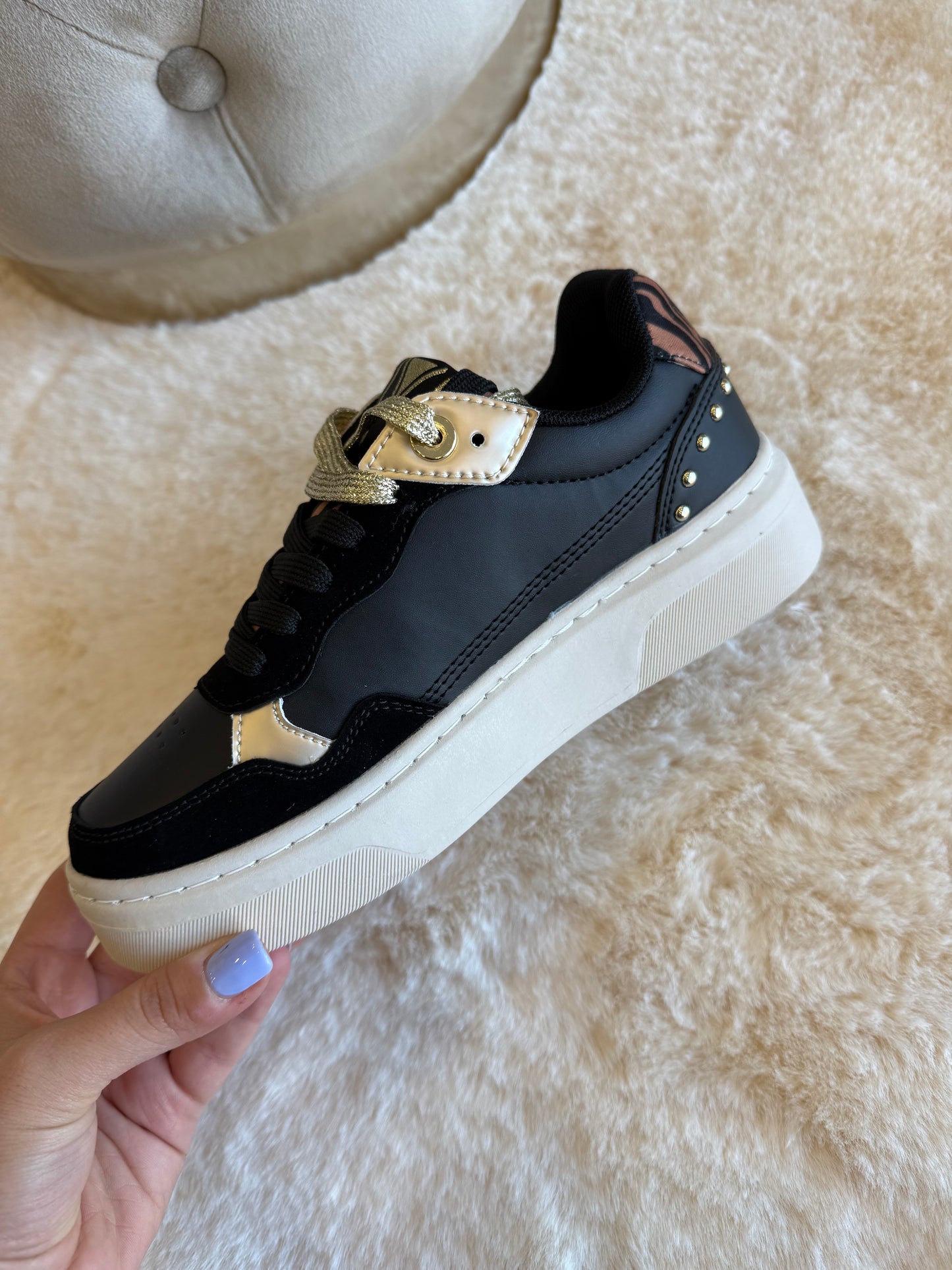 Sneaker con inserto glitterato