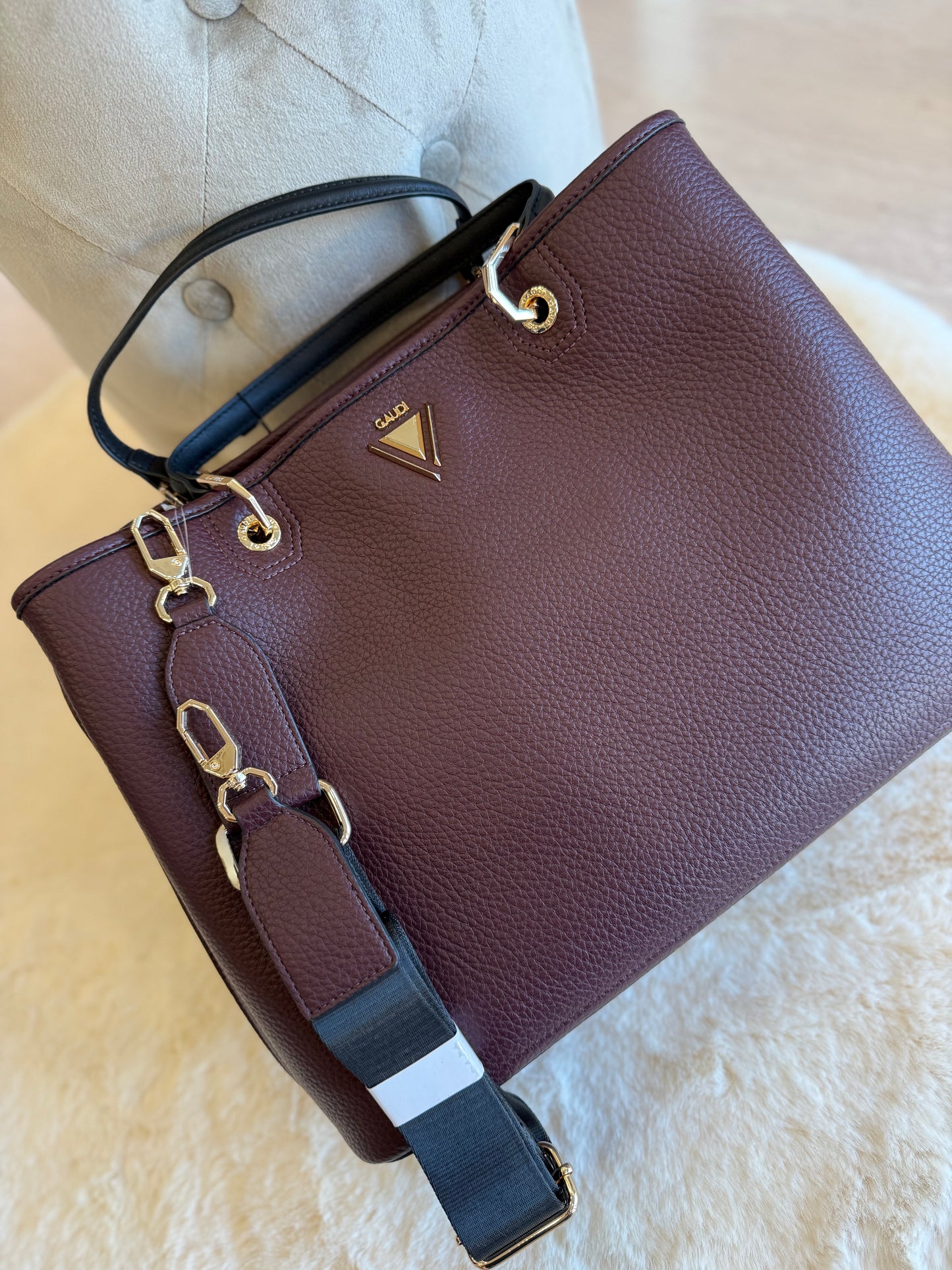 Borsa top handle vinaccia in similpelle
