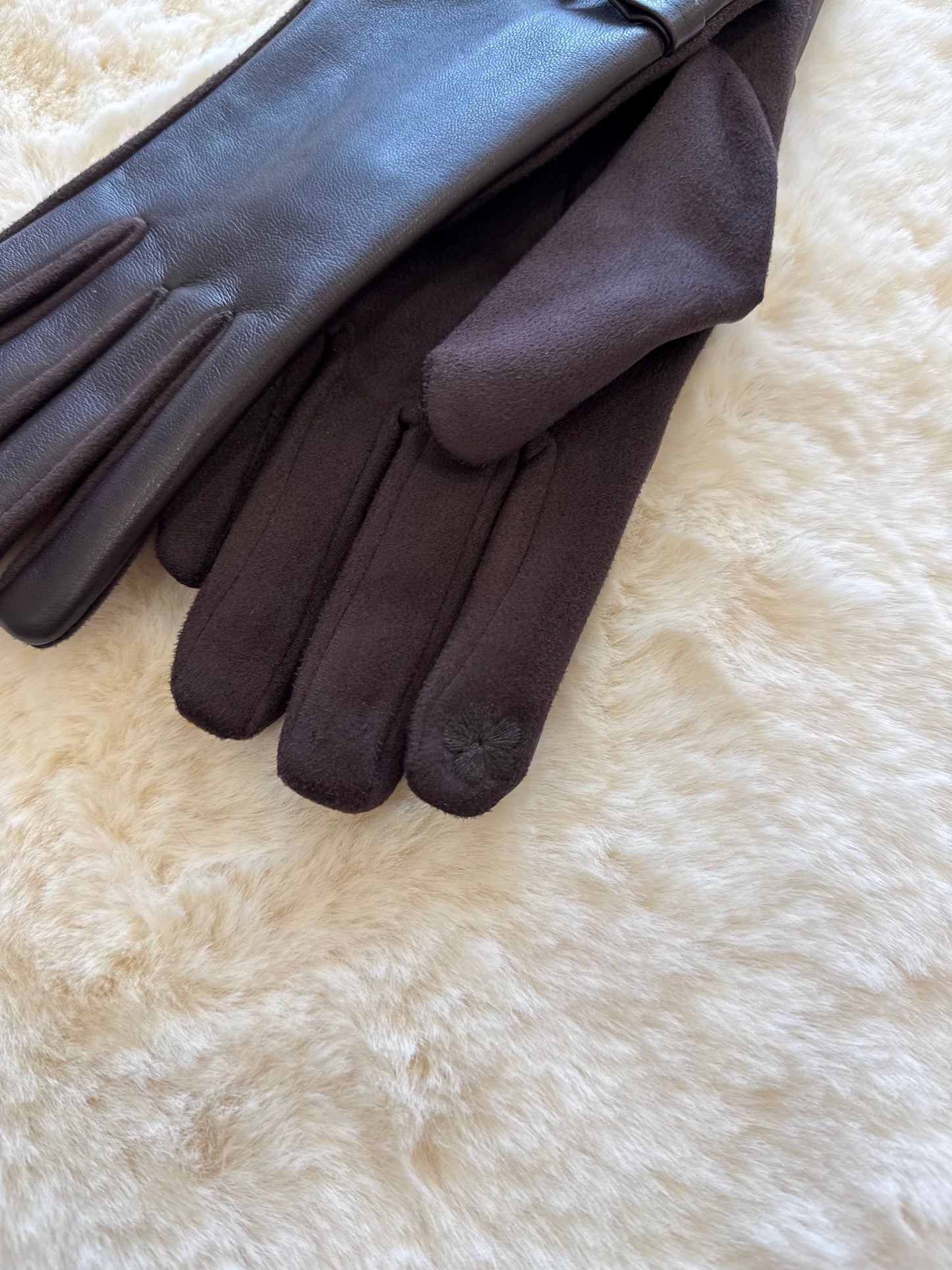 Guantino touchscreen bordeaux