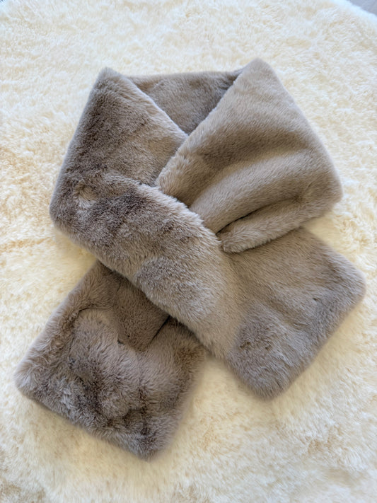 Collo in ecopelliccia