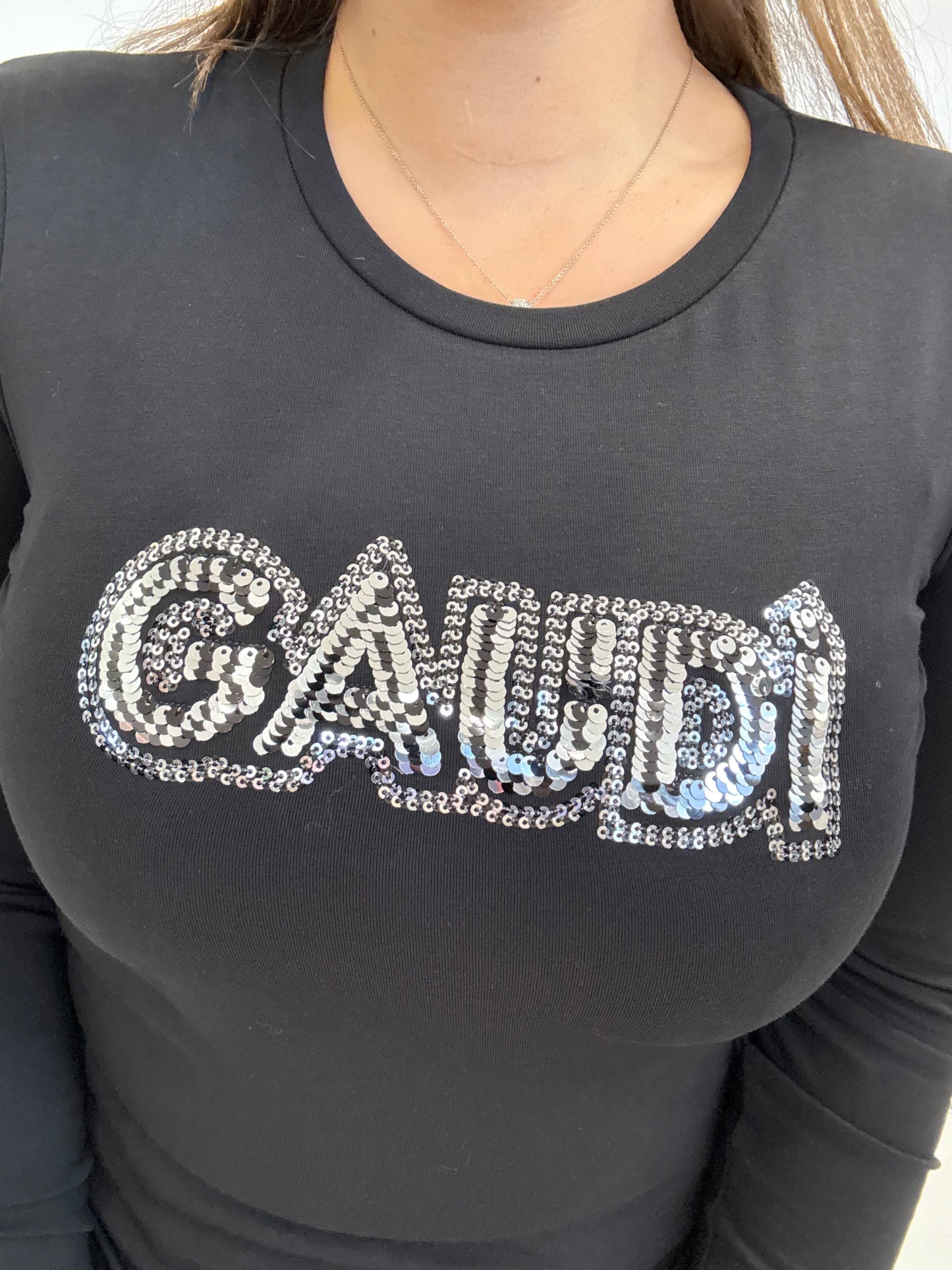 Maglia Gaudì nera donna con strass, logo in cristallo brillante sulla parte anteriore