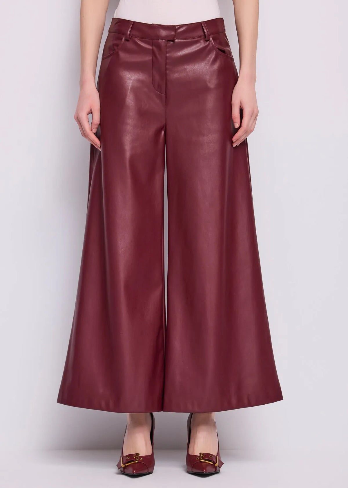 Pantaloni da donna effetto pelle
