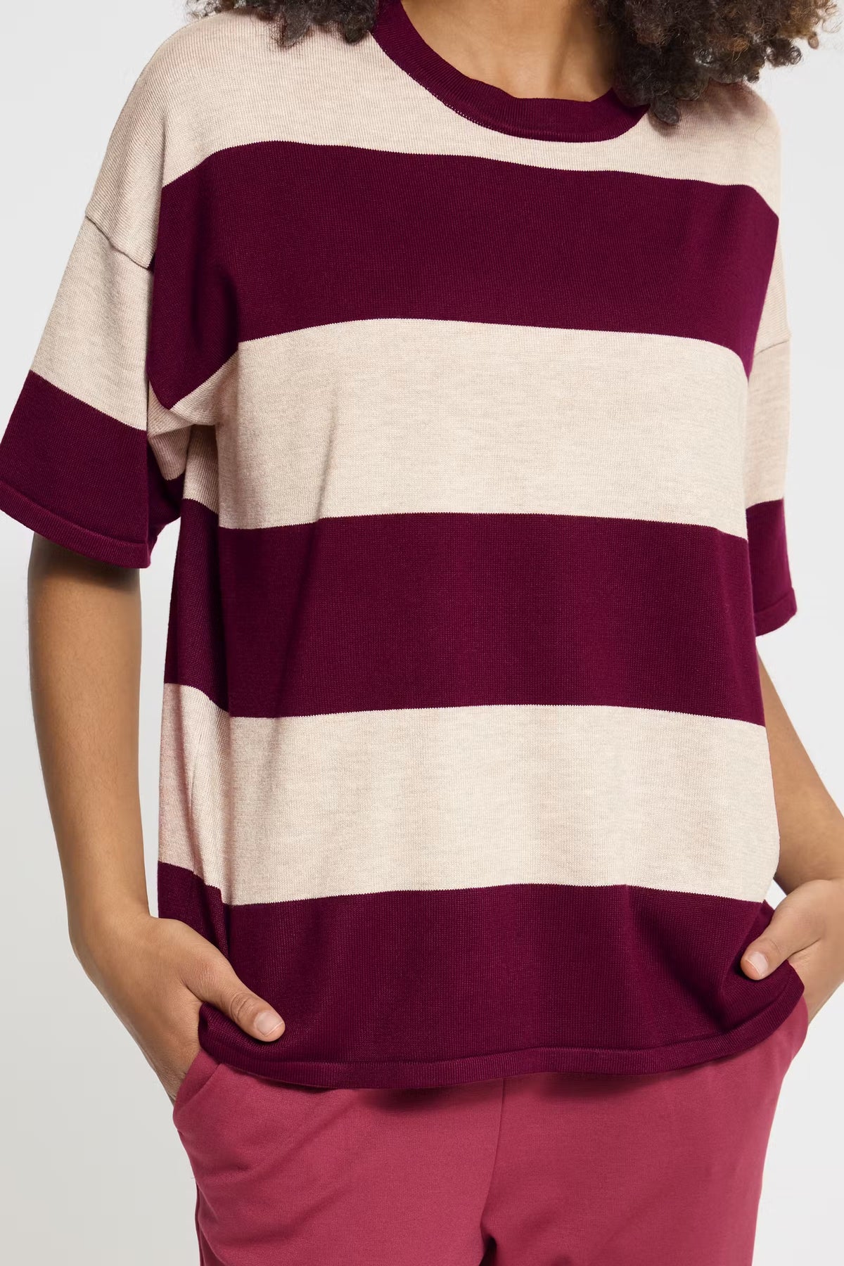 T-shirt a righe over