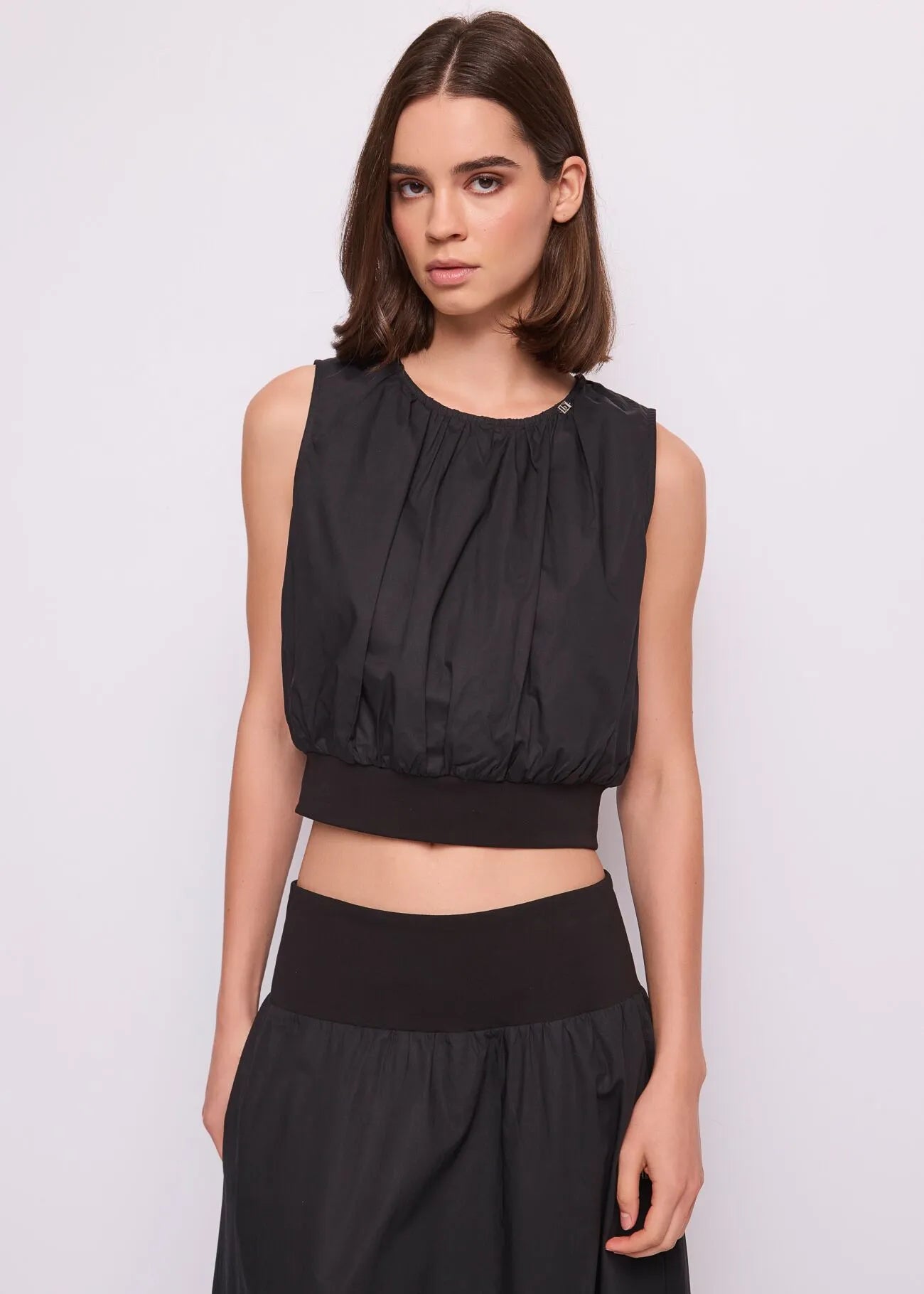 Top girocollo da donna in cotone