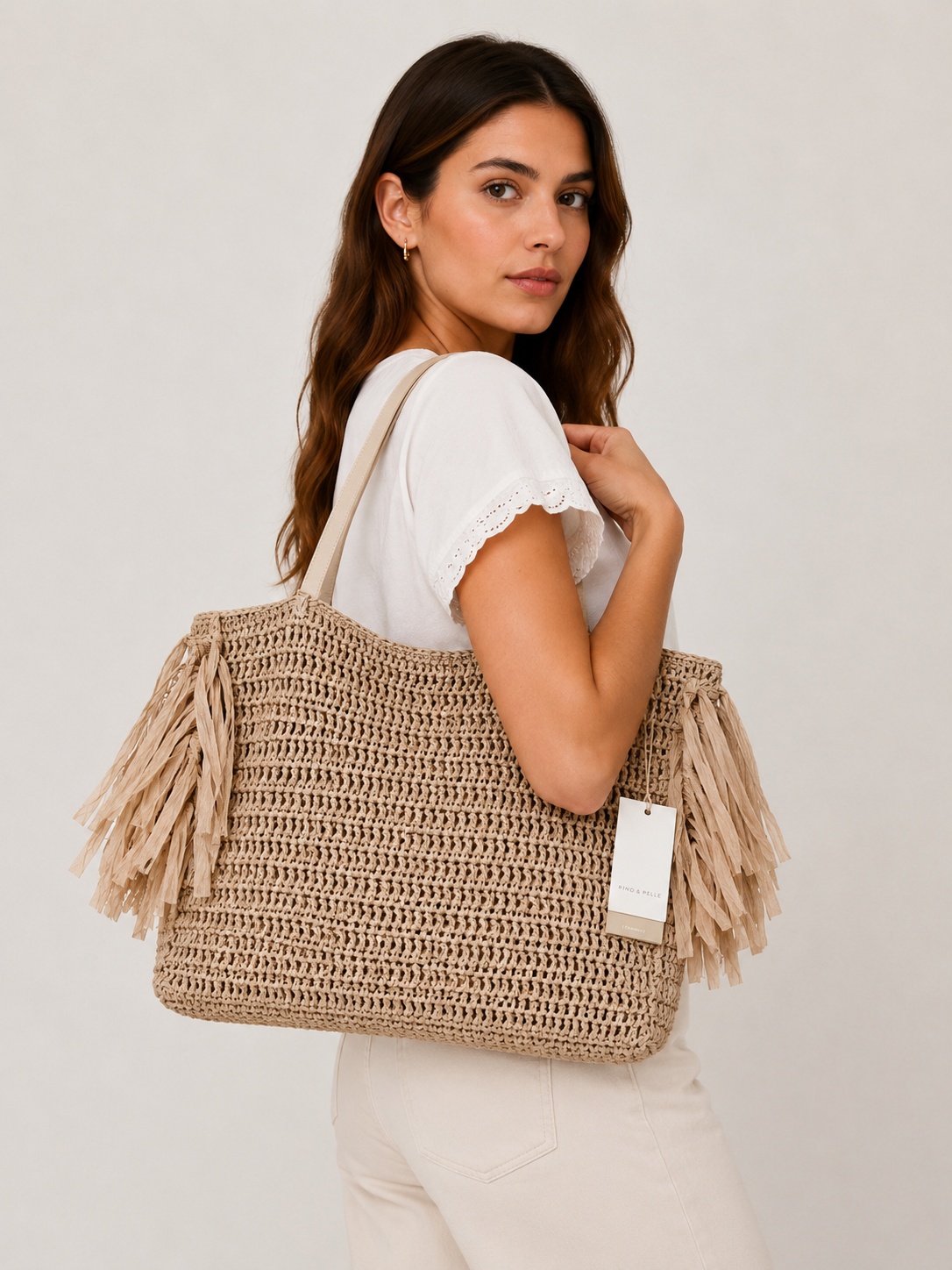 Borsa in rafia con dettagli in ecopelle