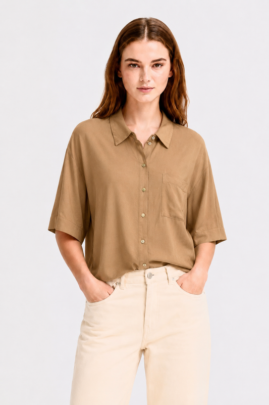Camicia morbida con taschino