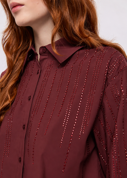 Camicia da donna in popeline con mini borchie
