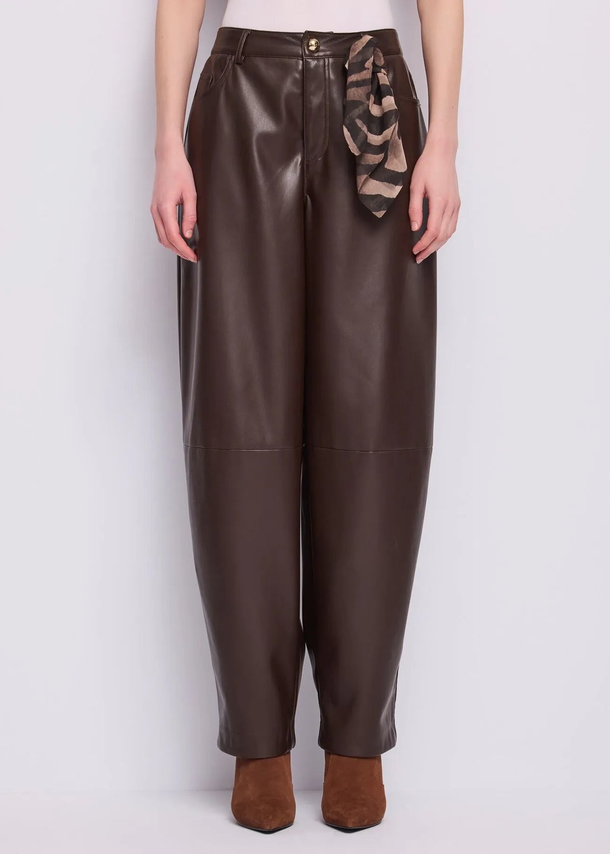 Pantaloni da donna con foulard