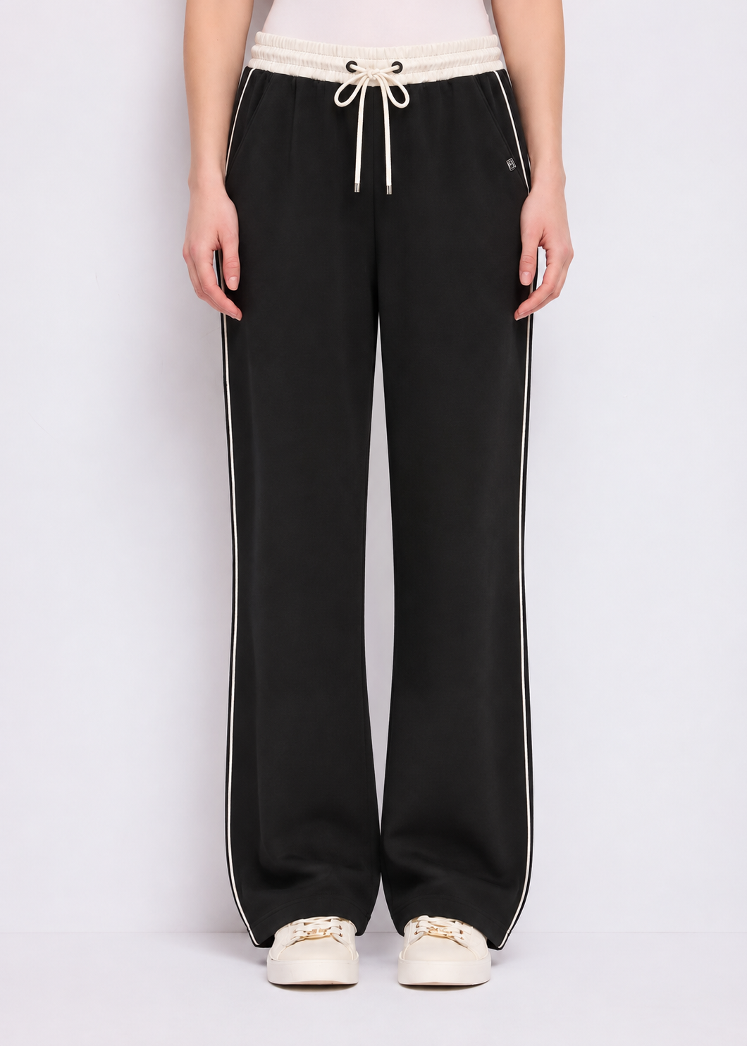Pantaloni jogging neri da donna con coulisse