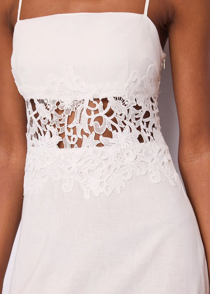Abito bianco da donna in lino con pizzo