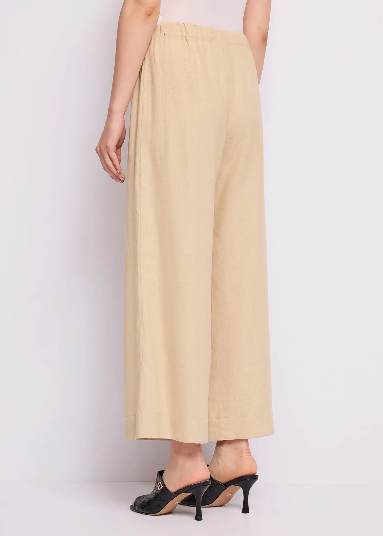 Pantaloni beige da donna in misto lino
