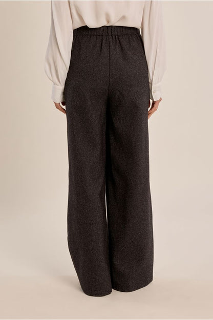 Pantaloni a vita alta, gamba larga
