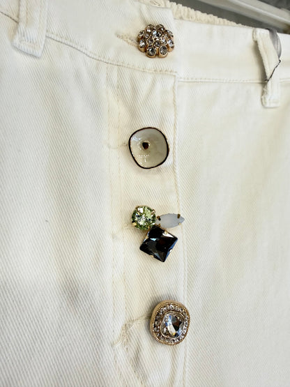 Jeans bianco bottoni gioiello