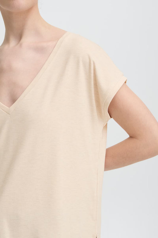 T-shirt scollo a "V"