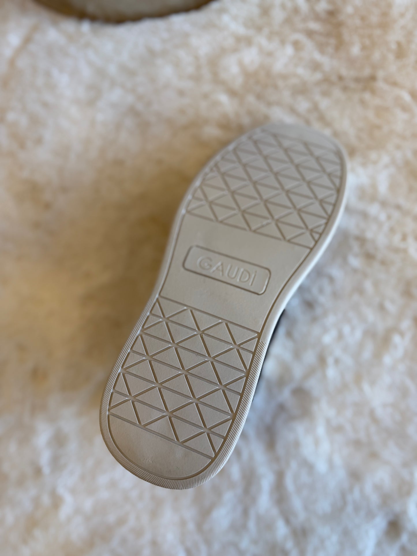 Sneaker con inserto glitterato