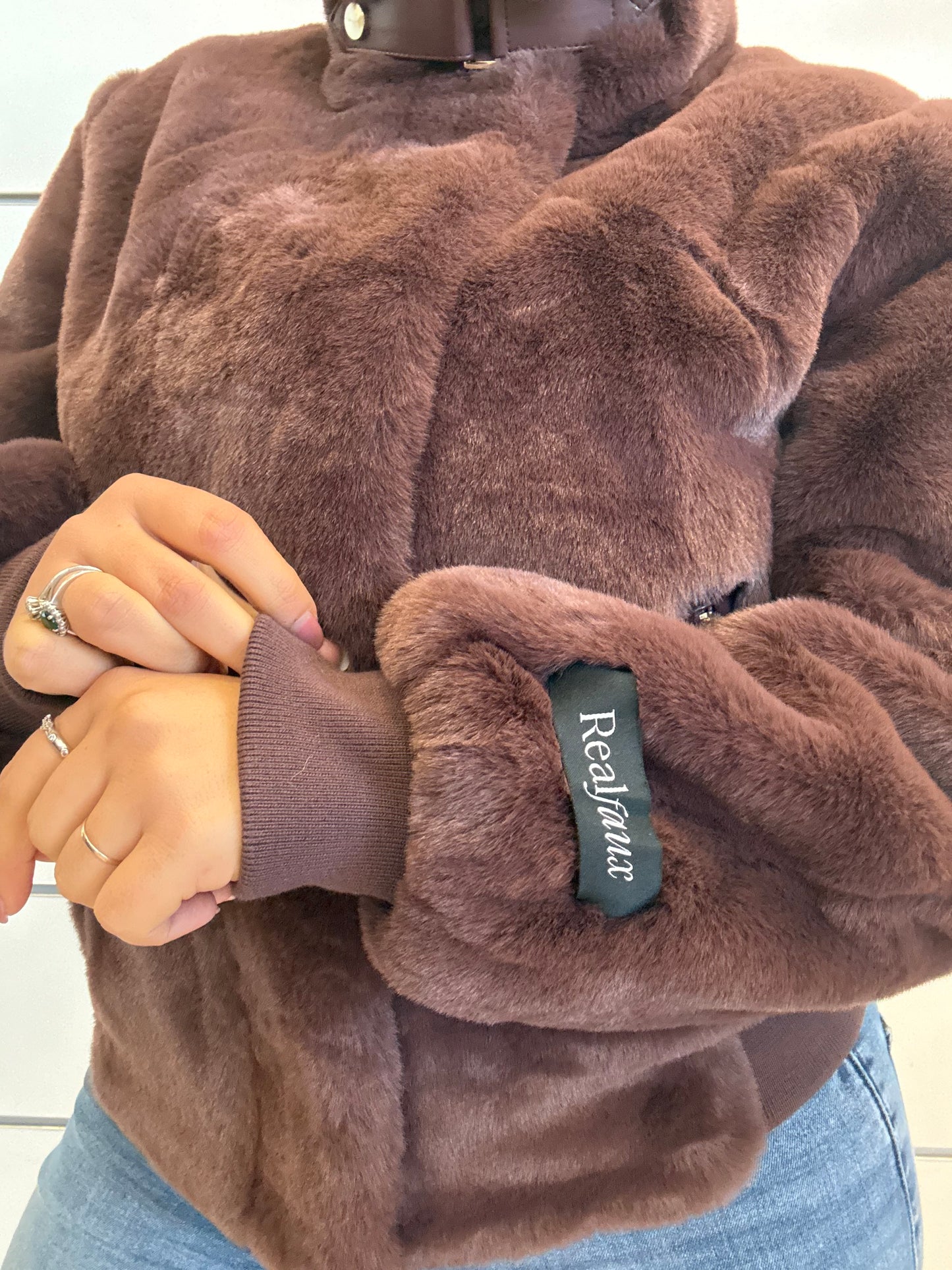 Bomber in ecopelliccia vinaccia