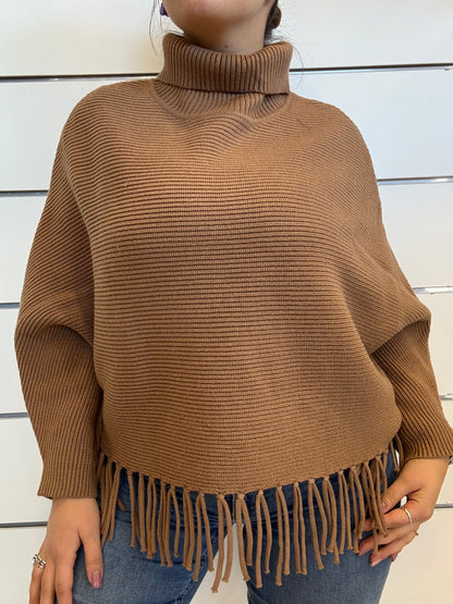 Mantella con maniche color biscotto