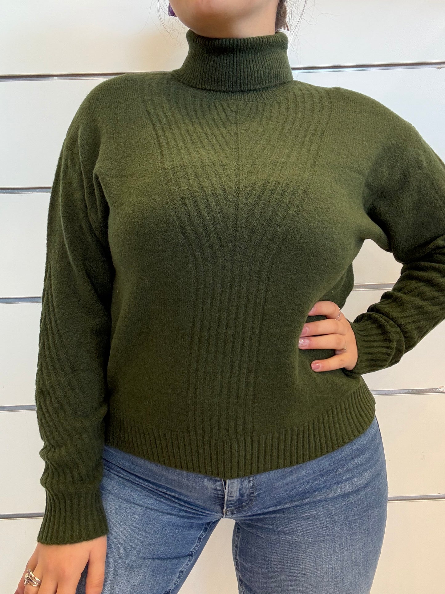 Maglione a collo alto verdone