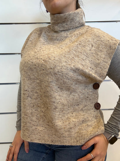 Gilet con bottoncini