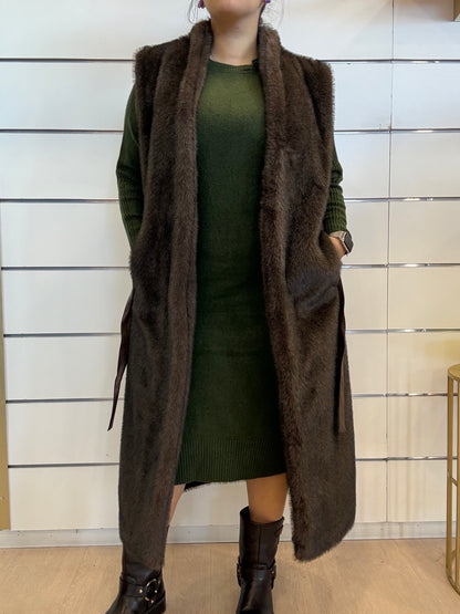 Gilet lungo da donna in ecopelliccia con cintura