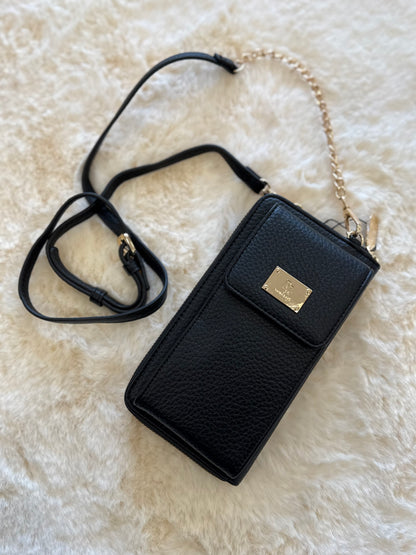 Portacellulare nero in similpelle