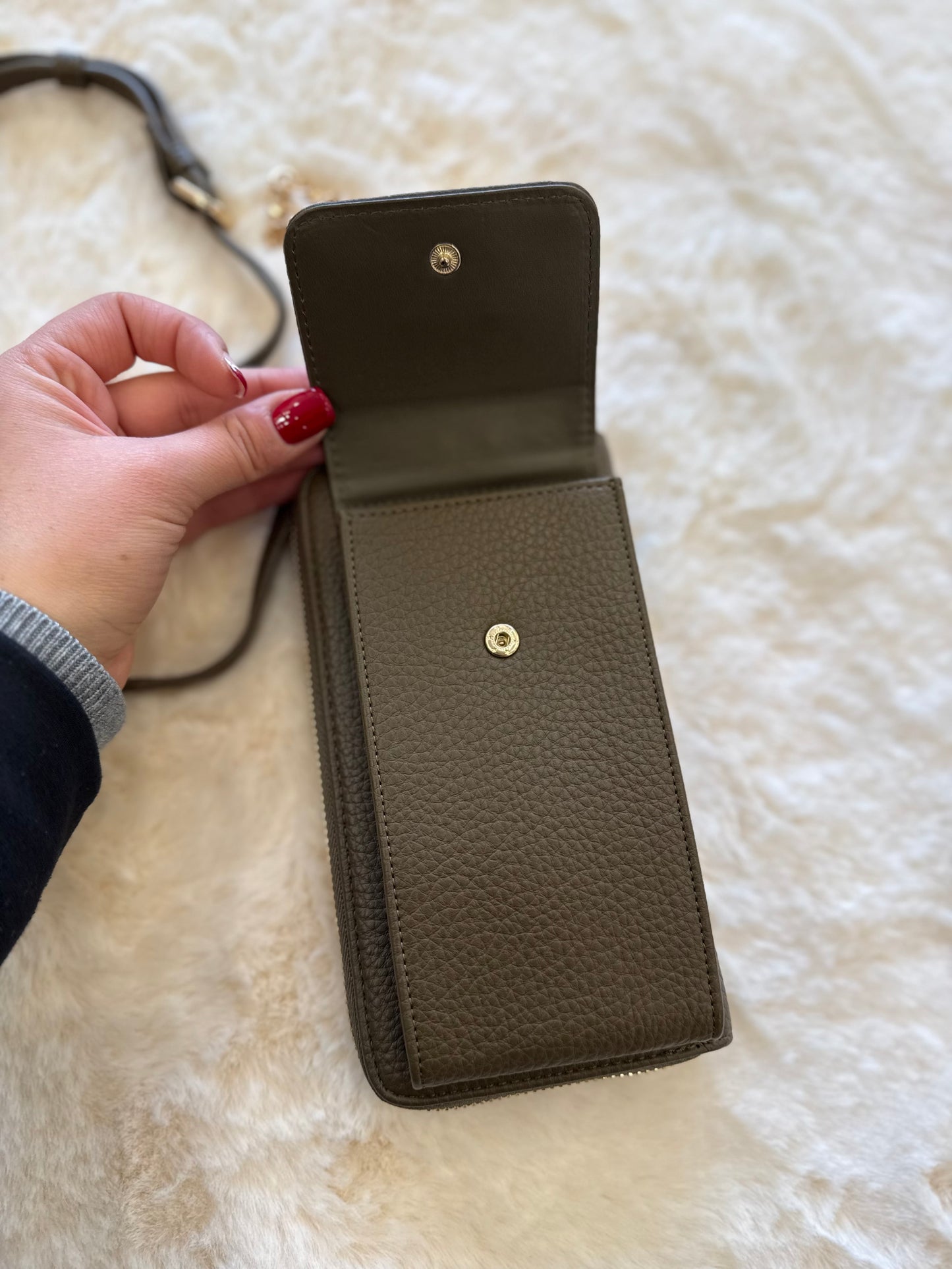 Portacellulare verdone in similpelle