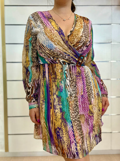 Abito corto con cintura e stampa colorata con maniche lunghe per look alla moda di Molly Bracken