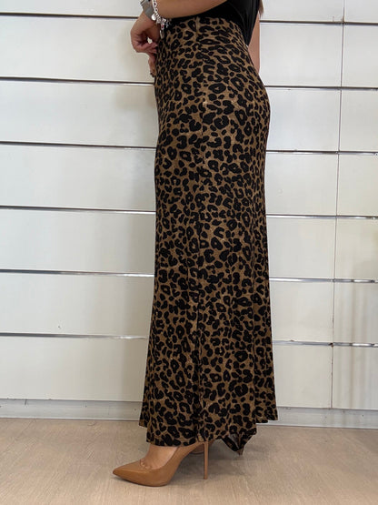 Gonna maculata lunga di Molly Bracken con stile elegante per un look casual e alla moda