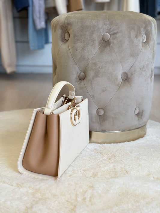 Borsa a mano e tracolla Gaudì in tonalità beige e avorio, elegante e moderna, borsa classe e stile