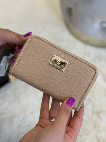 Portafoglio Gaudì elegante in pelle beige con chiusura dorata, cofanetto regalo elegante