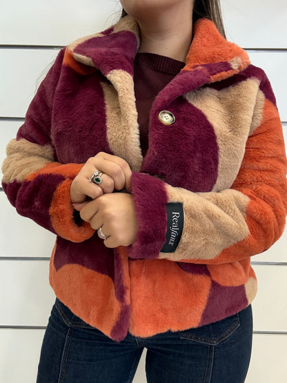 Giacca ecopelliccia multicolor di RINO E PELLE con motivi fantasia e vestibilità moderna