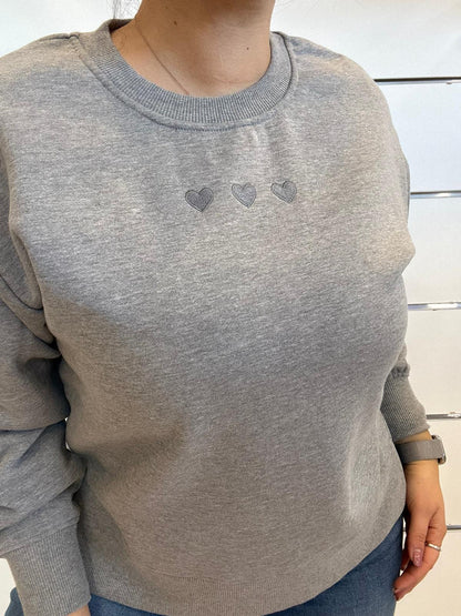 Felpa girocollo con cuoricini