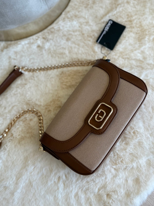 Borsa crossbody Gaudì in beige e marrone con tracolla dorata e chiusura a fibbia