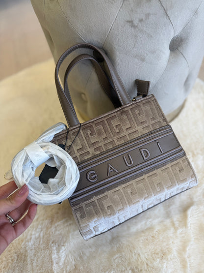 Borsa top handle tortora in velluto Gaudì con dettaglio in tessuto di alta qualità