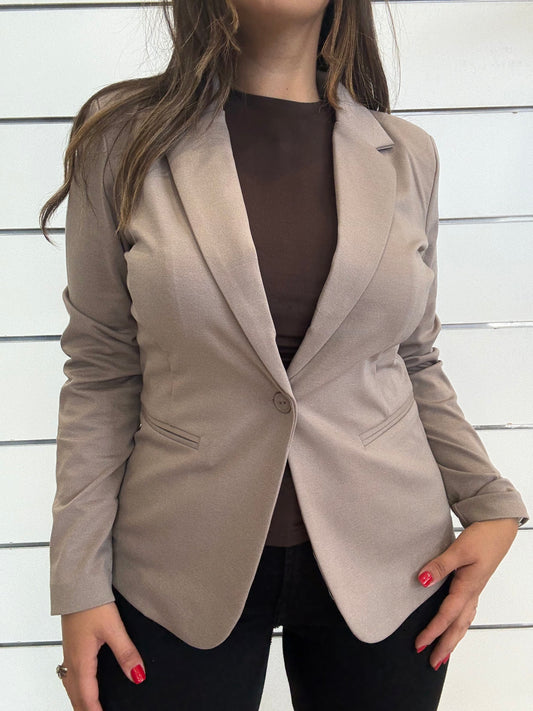 Giacca monopetto in punto Milano di ICHI in beige, perfetta per look eleganti e casual