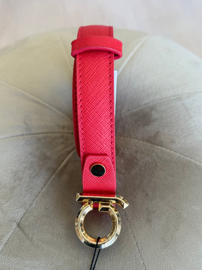 Cintura Gaudì rossa con chiusura dorata, idea regalo donna raffinata per occasioni speciali