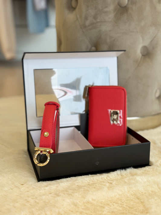 Set regalo Gaudì con portafoglio rosso e cintura elegante, ideale come idea regalo donna raffinata