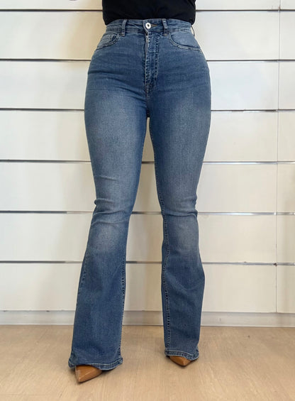 Jeans a zampa neri ICHI con vita alta e taglio moderno, perfetti per ogni occasione
