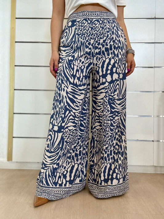 Pantaloni larghi zebrati di Molly Bracken con stampa animalier in blu e bianco